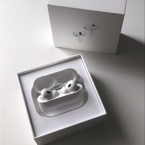 Apple AirPods Pro 2 (Brand New)